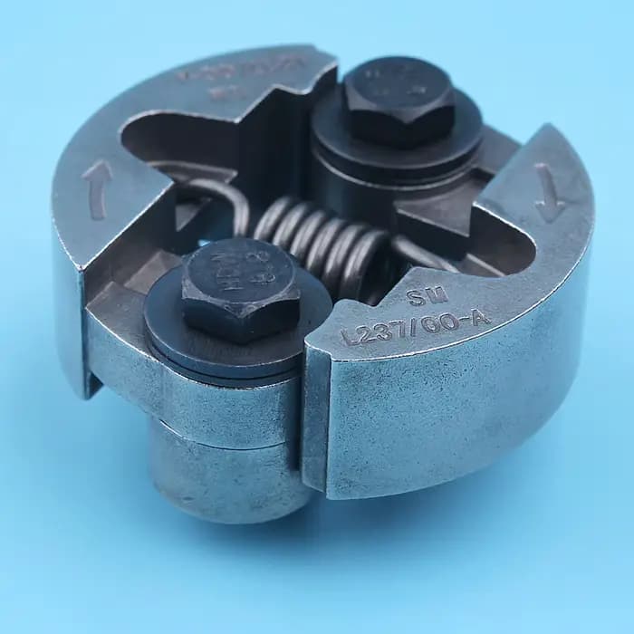 Ensemble d'embrayage pour taille-haie et tondeuse