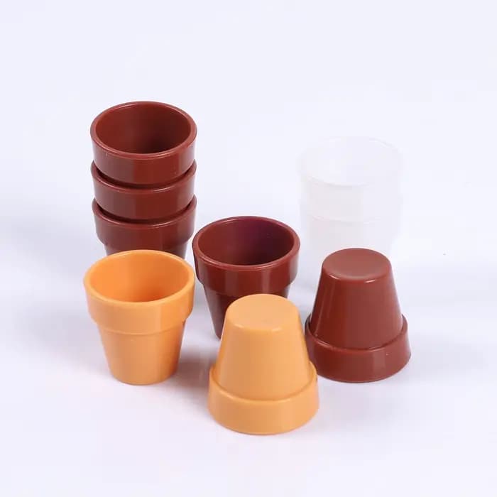 Lot de 5 mini pots en terre cuite pour maison de poupée