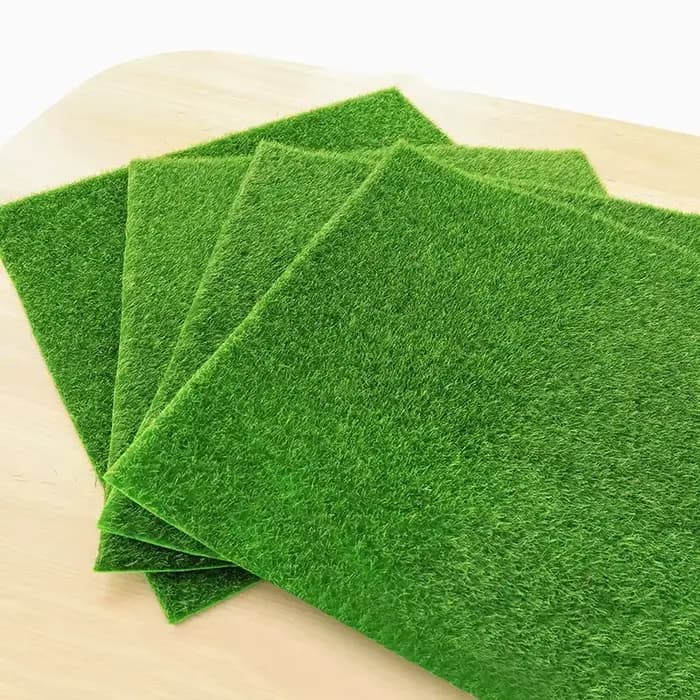 Tapis d'herbe verte, pelouses artificielles