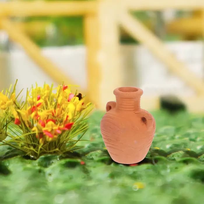 Mini pot de fleurs en terre cuite au design vintage